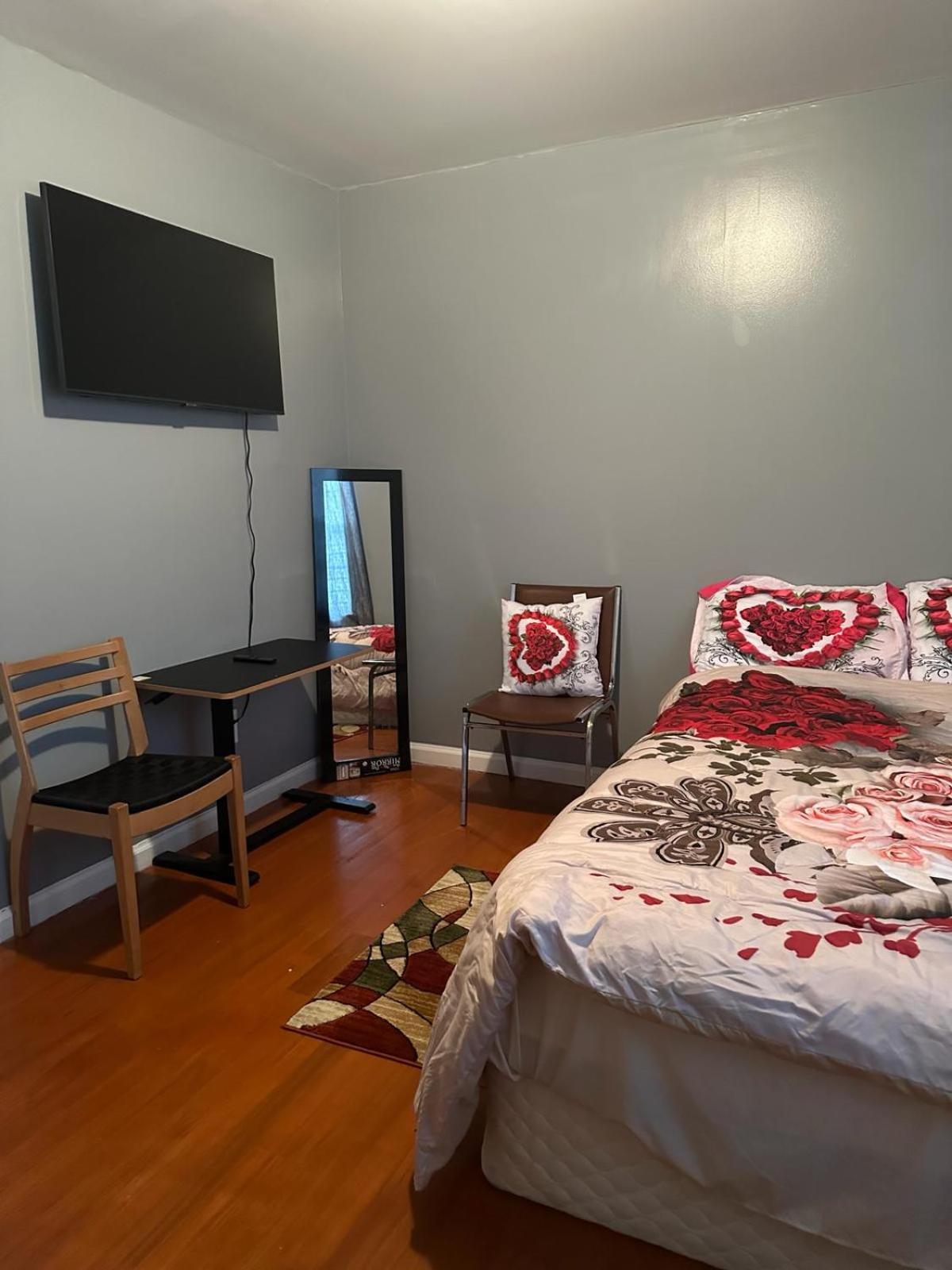 Divine Villa And Resorts 67 Sherman 5Mins To Ewr Airport And 4Mins To Penn Station Newark, 20Mins To New York Экстерьер фото